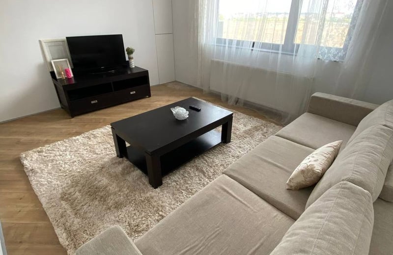 Location d’un appartement lumineux de 2 pièces, 60 m², quartier Pipera, Bucarest, Roumanie